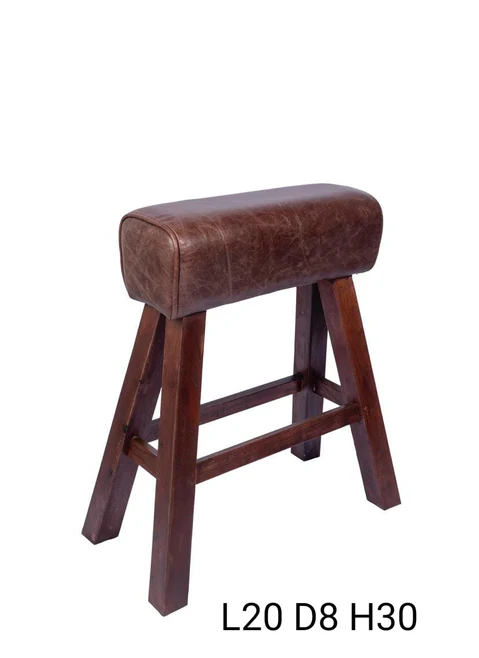 WD. WITH LEATHER FTD STOOL (20X8X30)