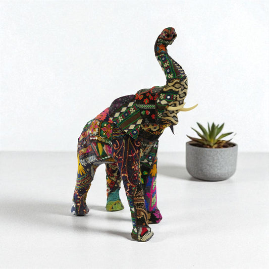 BIP - ELEPHANT STANDING