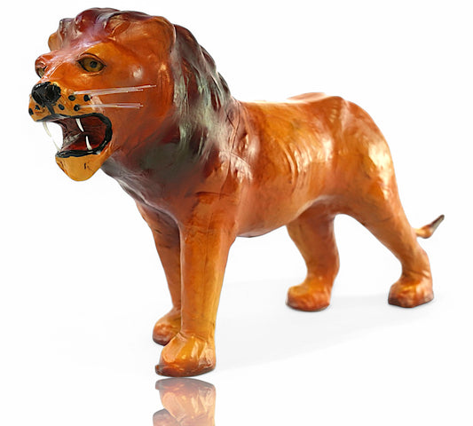 Handmade Leather Lion Statue – Eco-Friendly Lifelike Lion Figurine for Artistic Home Décor